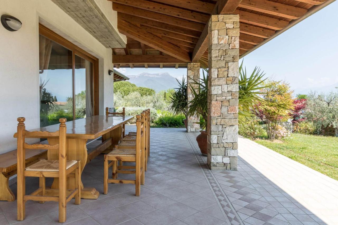 Villa Oleander Manerba del Garda Bagian luar foto
