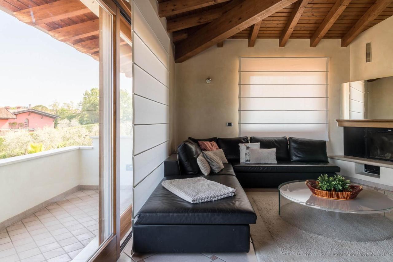 Villa Oleander Manerba del Garda Bagian luar foto