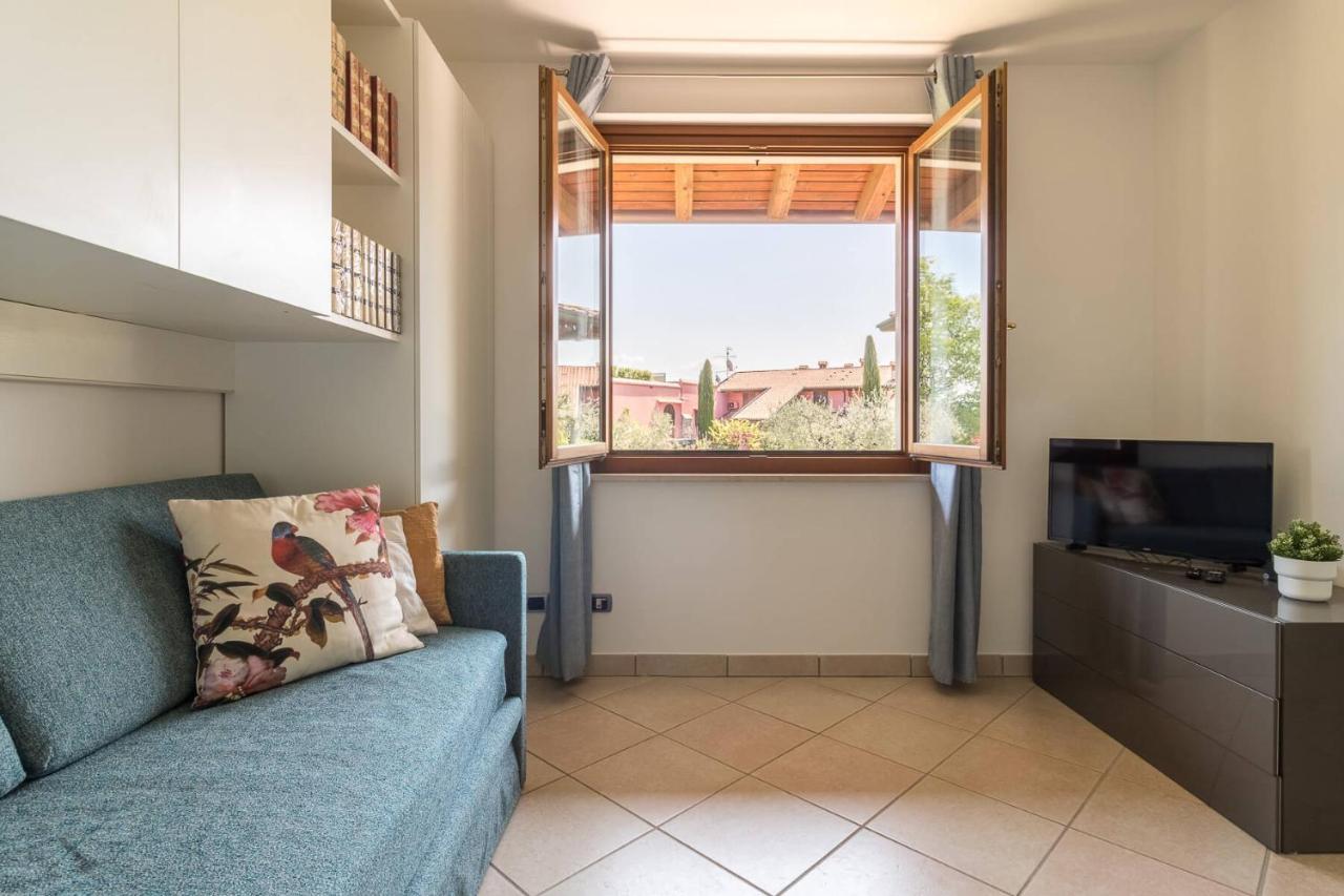 Villa Oleander Manerba del Garda Bagian luar foto