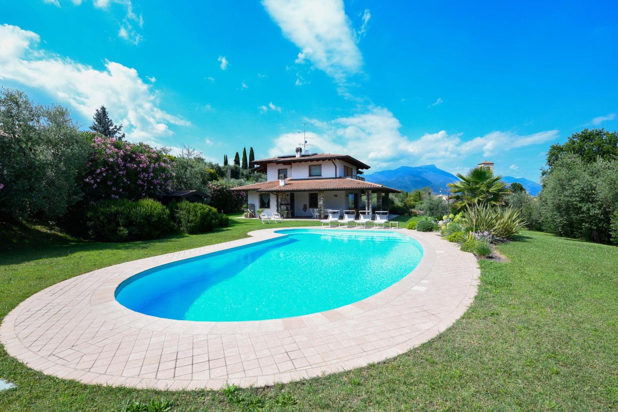 Villa Oleander Manerba del Garda Bagian luar foto
